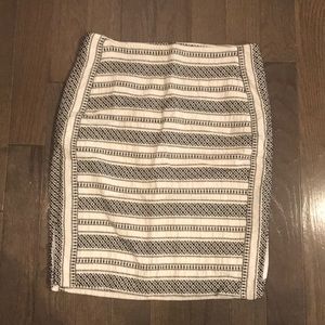 Black and white pencil skirt